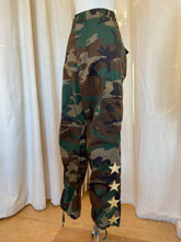 Load image into Gallery viewer, Star Camo Pants