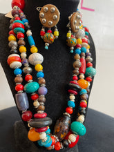 Load image into Gallery viewer, Vibrant Melody necklace set