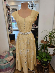 Vintage Yellow Decorate Dress