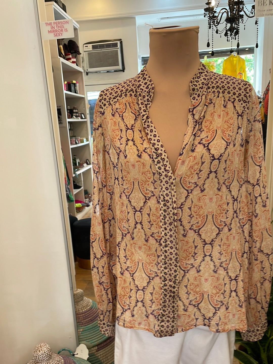 Louis Vuitton Beige V-neck paisley blouse – IndigoStyle Vintage