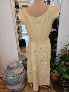 Vintage Yellow 50s fit n flare Dress