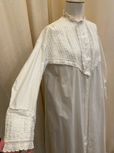 Load image into Gallery viewer, 1940&#39;s White Broadcloth Nightshirt
