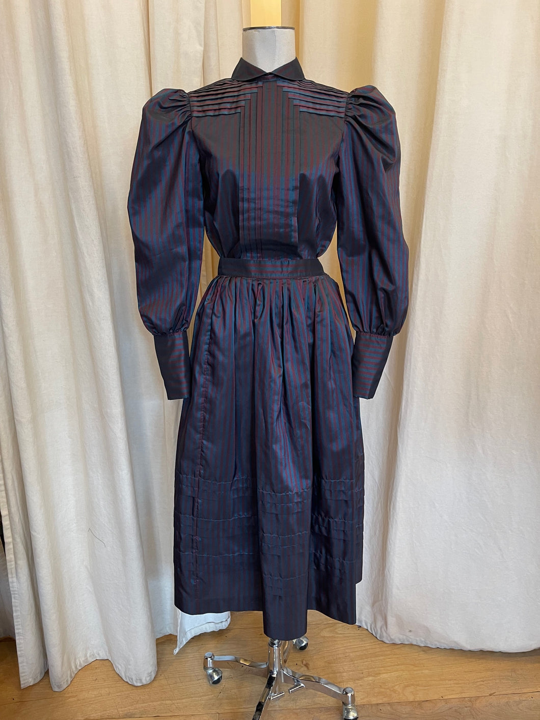 Puffed Sleeve Striped Pleated Skirt Set