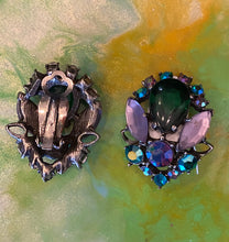 Load image into Gallery viewer, Vintage iridescent crystal clip on earrings