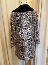 Load image into Gallery viewer, Vintage faux fur cheetah print double breasted coat