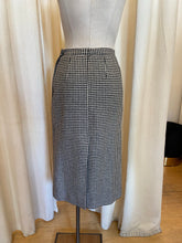 Load image into Gallery viewer, Vintage Guy Laroche houndstooth pencil skirt