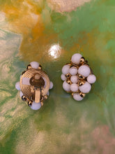 Load image into Gallery viewer, Vintage white and gold beaded clip-on earrings
