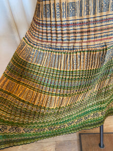 Accordion pleated ethnic skirt