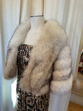 Load image into Gallery viewer, Vintage Cream Fox Fur Capelet