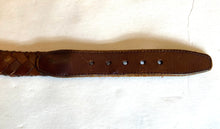 Load image into Gallery viewer, Simple brown woven leather belt