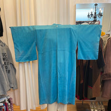 Load image into Gallery viewer, 1970s Silk Blue Kimono