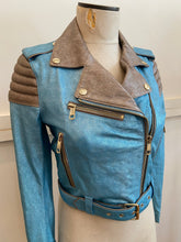 Load image into Gallery viewer, Hilfiger Collection metallic blue leather cropped motorcycle jacket