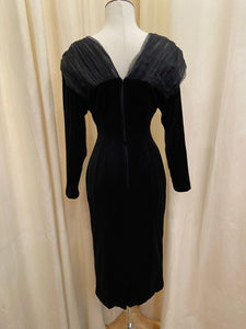 Vintage Oscare black velvet cocktail dress with contrasting shoulders
