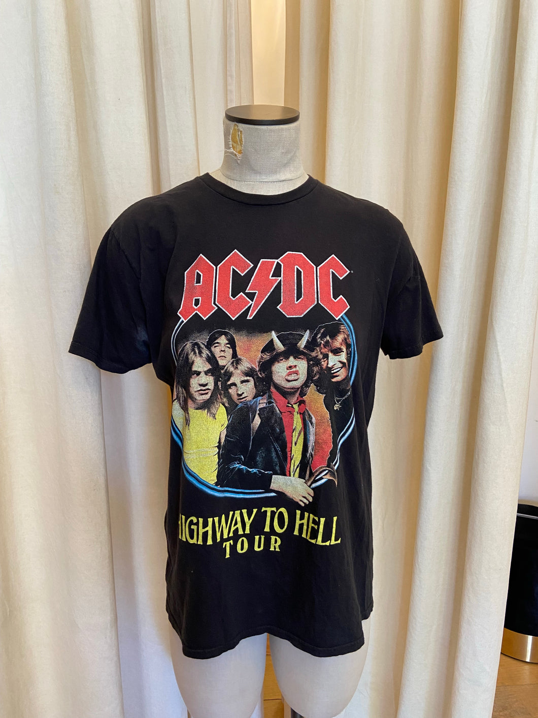 Vintage AC/DC tour t-shirt