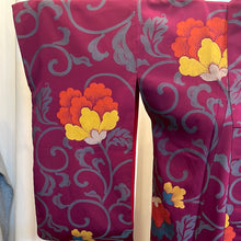 Load image into Gallery viewer, Purple Multicolor Ikat Silk 1960s Kimono