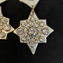 Load image into Gallery viewer, Silver leather star earrings
