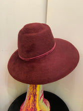 Load image into Gallery viewer, Vintage oxblood rabbit fur hat