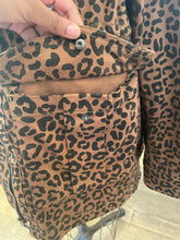 Load image into Gallery viewer, DL 1961 cheetah print jacket