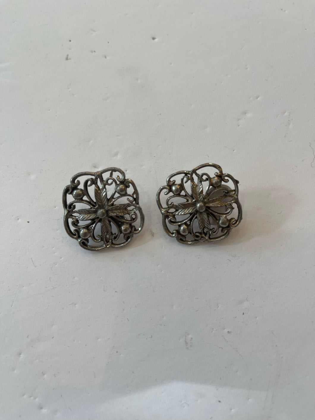 Silver ornate screw-back clip on earrings